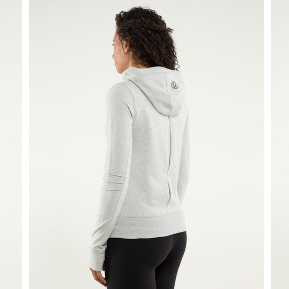 Lululemon Bliss Break Hoodie in Heathered Gray - Picture 2 of 16